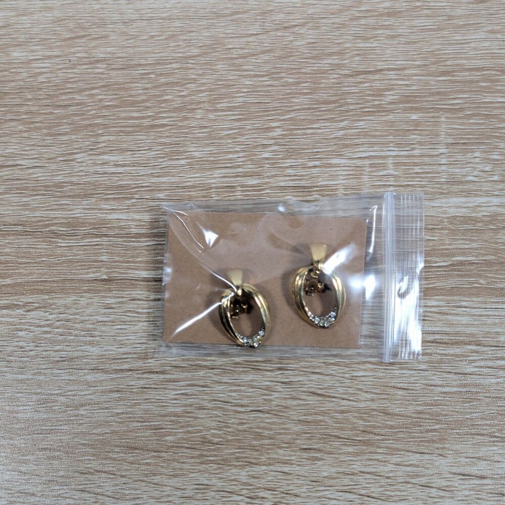 Gold-Tone Oval Hoop Clip-On Earrings with Rhinestone Accent – Non-Pierced
